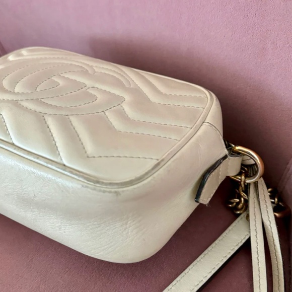 Authentic Gucci GG Marmont Mini Shoulder Bag - Picture 12 of 16